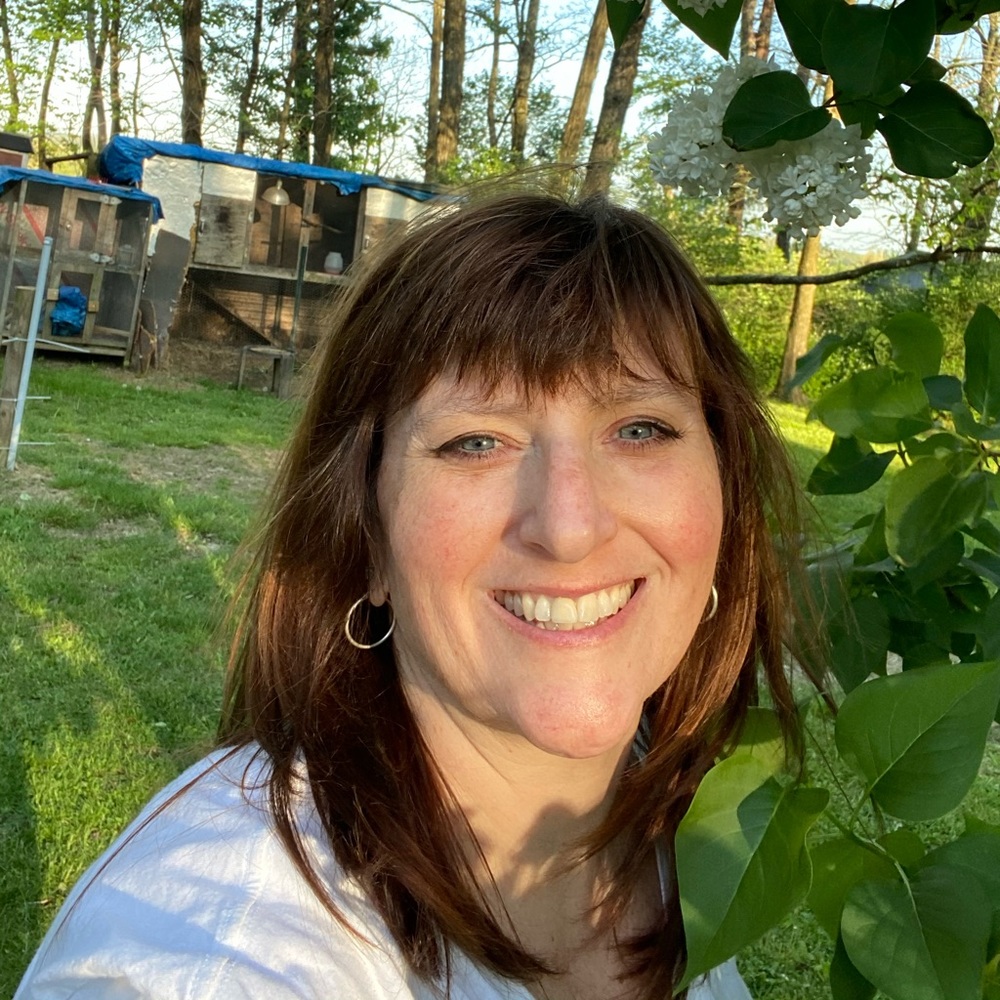 Meet your Posher, Suzanne